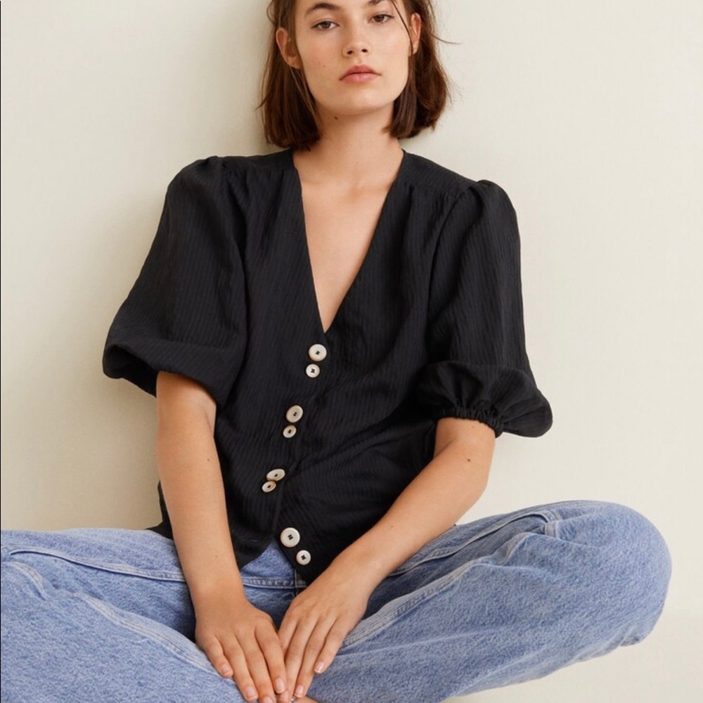 Mango buttoned textured blouse NWT